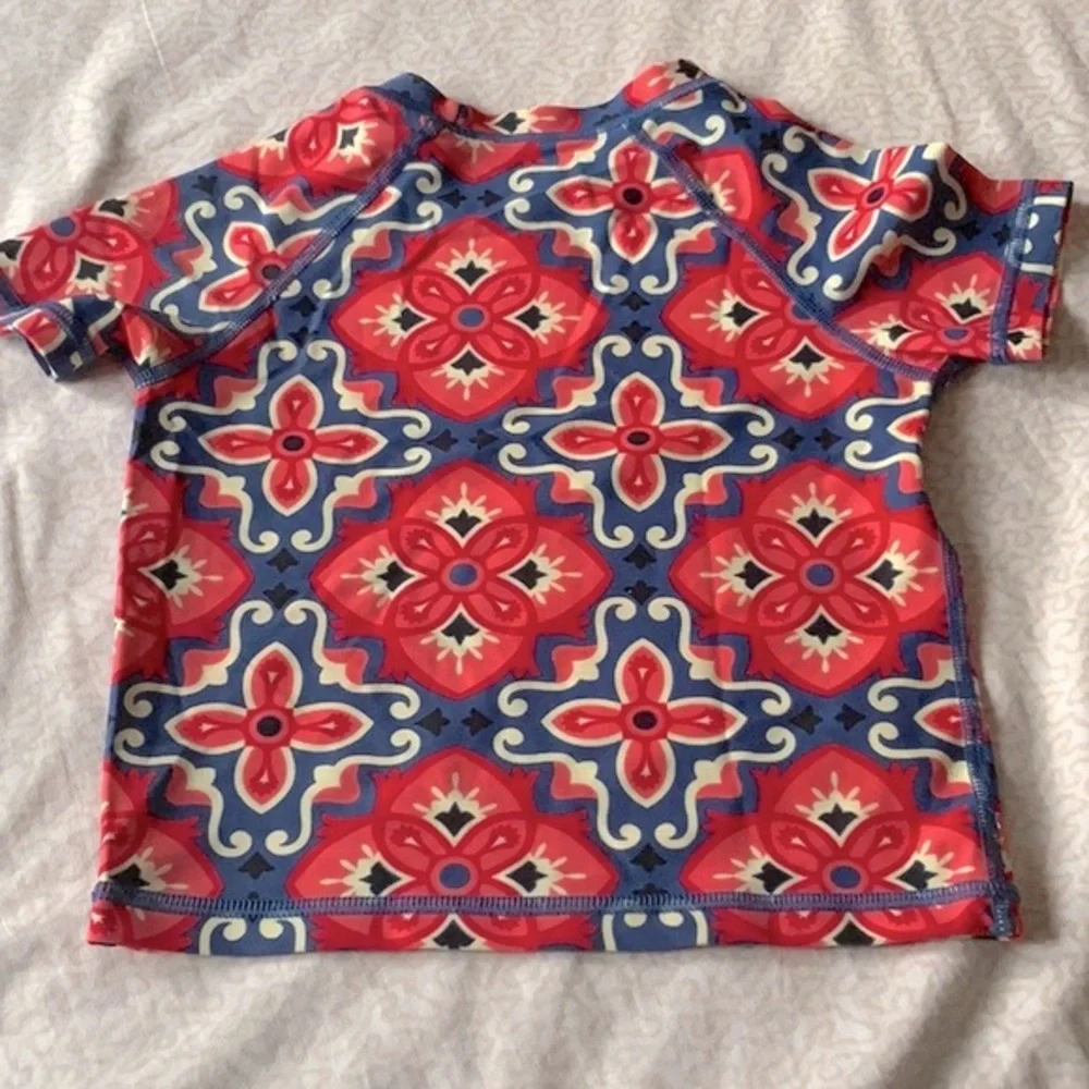 Tea Collection Red and Blue Kids Swim Rashguard in size 7